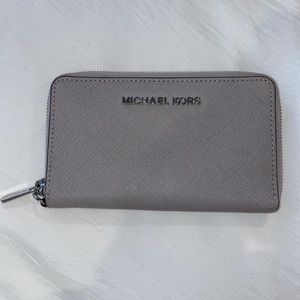 Michael Kors Bifold Wallet